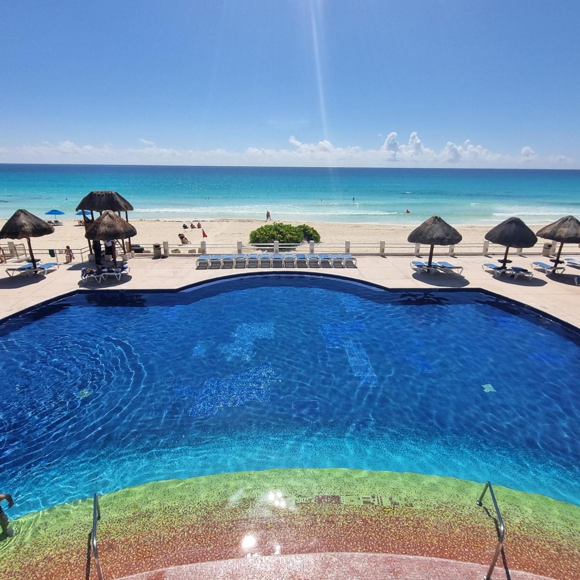 Ocean Front Villa Marlin, Best Location In Hotel Zone #109 Cancún Kültér fotó